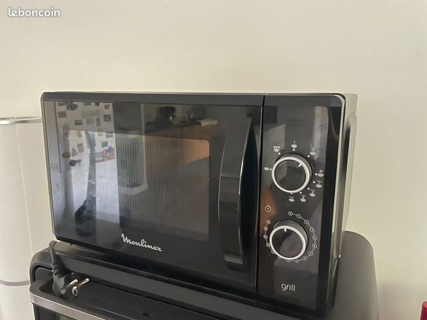 Micro onde noir moulinex