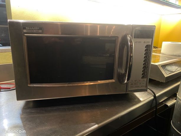 Micro onde professionnel Sharp sharp 1000w r 15at