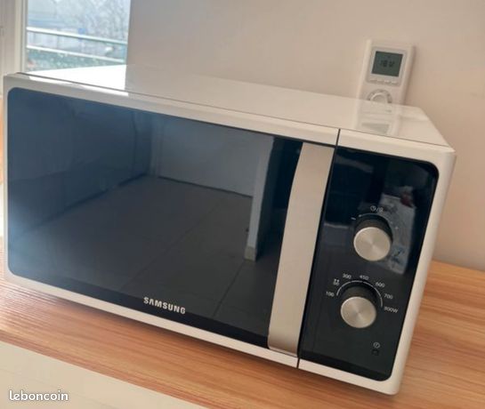 Micro onde Samsung comme neuf
