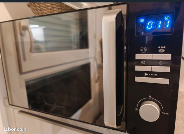 Micro-ondes + Gril Moulinex MO28EGBL2