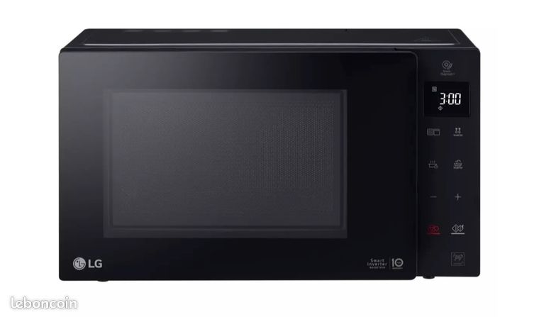 Micro-ondes LG 1 an