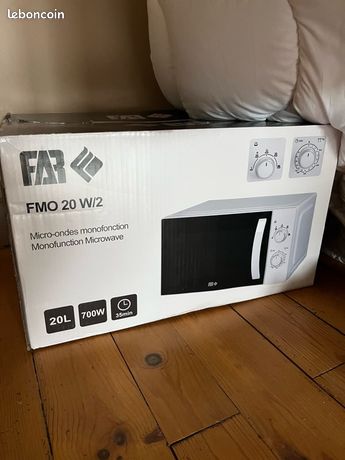 Micro ondes monofonction FAR 20 litres 700 W