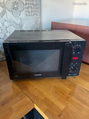 Micro ondes Samsung fonctionnel