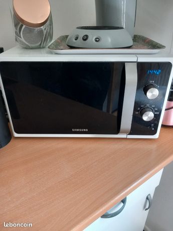 Micro-ondes samsung