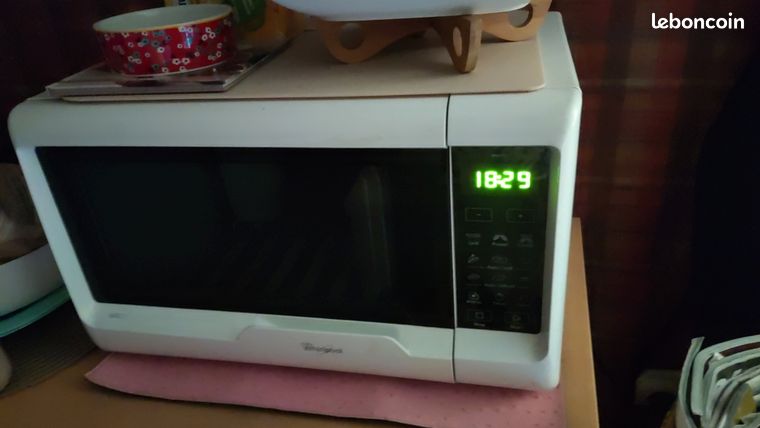 Micro-ondes Whirlpool