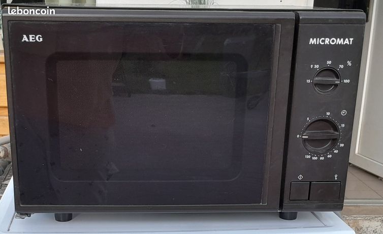 Micro ondes AEG