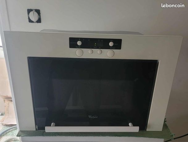 Micro ondes encastrable WHIRLPOOL