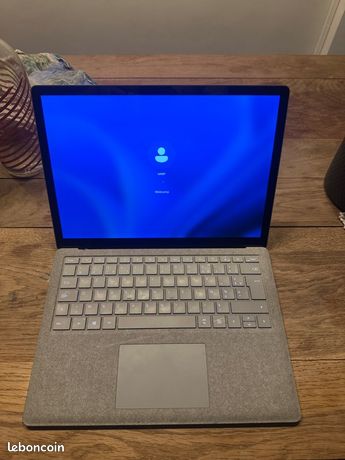 Microsoft Surface Laptop 1769