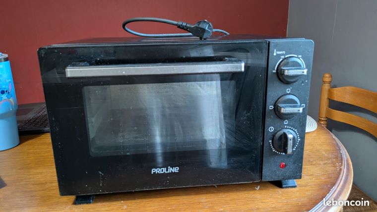 Microwave oven