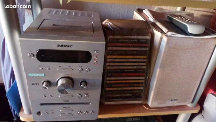 Mini Chaine Hifi Sony avec enceinte