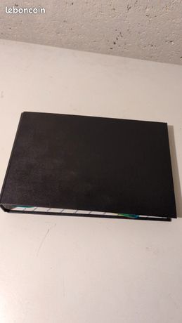 Mini classeur à oeillets