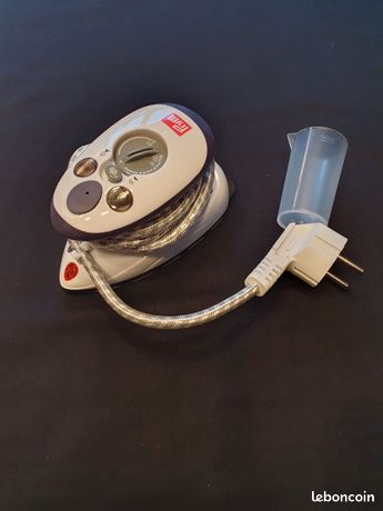 Mini fer à repasser de couture marque "Prym"