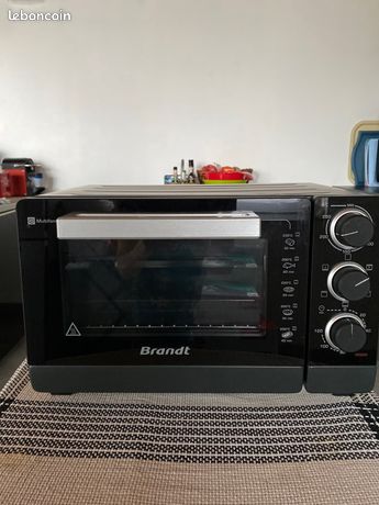Mini four 21 l Brandt noir électrique