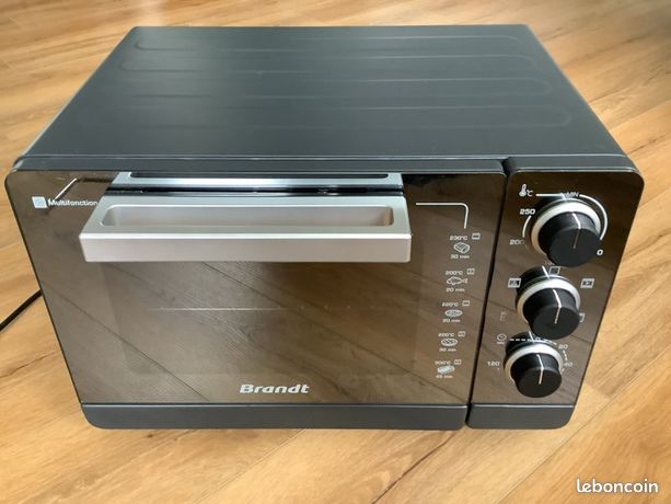 Mini four Brandt 1500 w