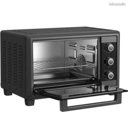 Mini four multifonctions Brandt