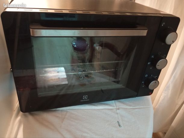 Mini four sur Saint Quentin 02100