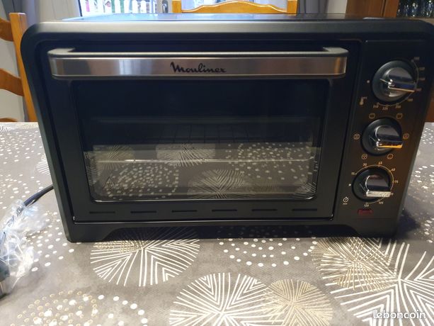 Mini four traditionnel Optimo 19L marque Moulinex