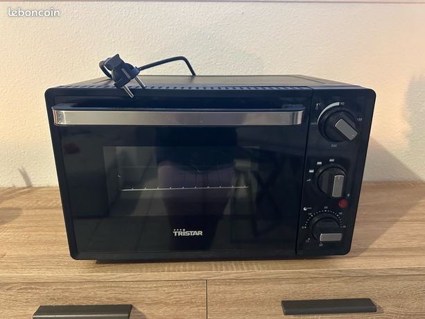 Mini four Tristar OV-3620SU Excellent état très peu servi