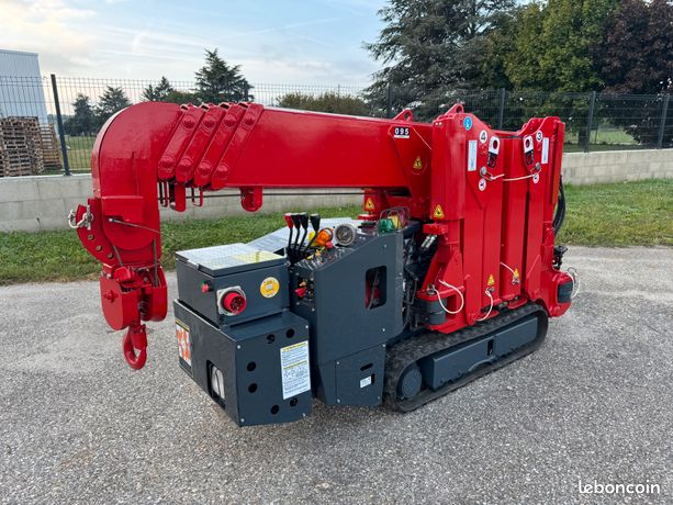 Mini-grue Araignée Bi-énergie UNIC URW 095 Essence + Electrique 380V