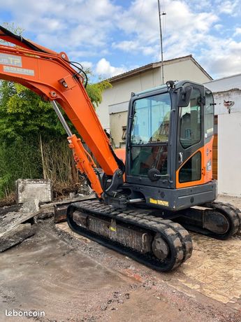Mini Pelle Doosan DX63 8 godets