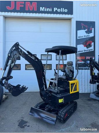 Mini pelle JFM15 1T5 neuve 3 godets - voies variables