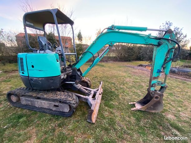 Mini pelle Kobelco IHI 27t