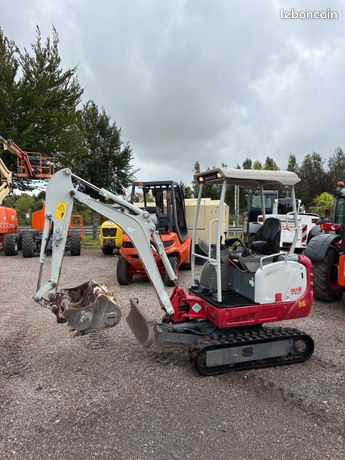 Mini pelle takeuchi