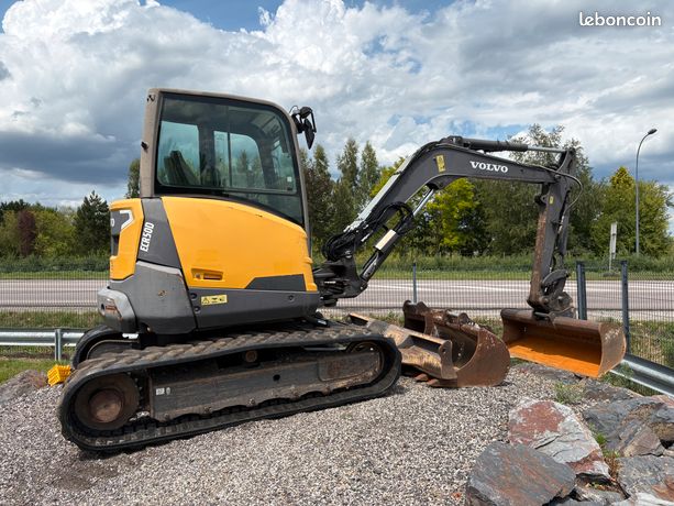 Mini pelle volvo ecr50d