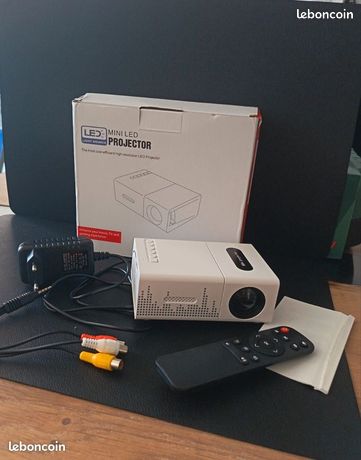 Mini vidéo projecteur