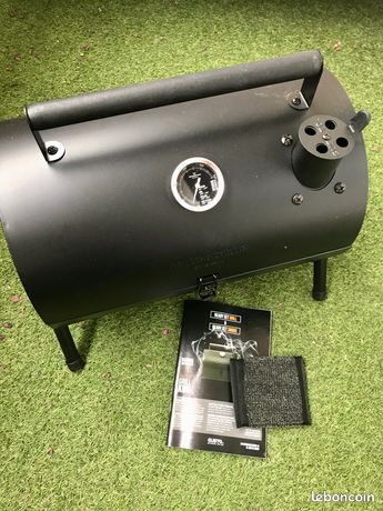Mini barbecue au charbon