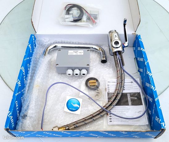 Mitigeur électronique Professionnel haut de gamme DELABIE TEMPOMATIC MIX PRO