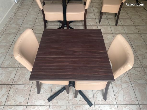 Mobilier de restauration