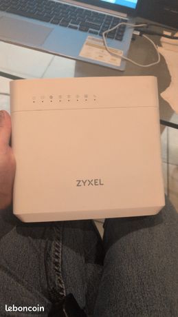 Modem Routeur Wi-Fi AC ZYXEL VMG8825-T50 - Dual Band Gigabit VDSL/Fibre