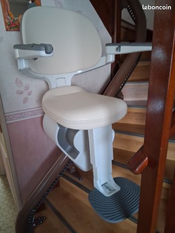 Monte escalier électrique