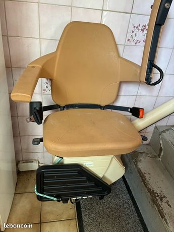 Monte-Escalier Handicare Freelift