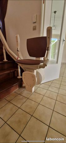 Monte-escaliers électrique