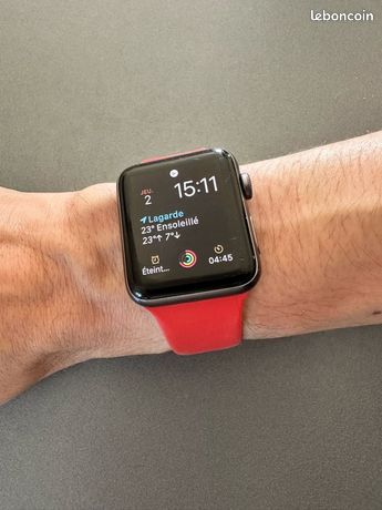 Montre Apple Watch série 3 42 mm