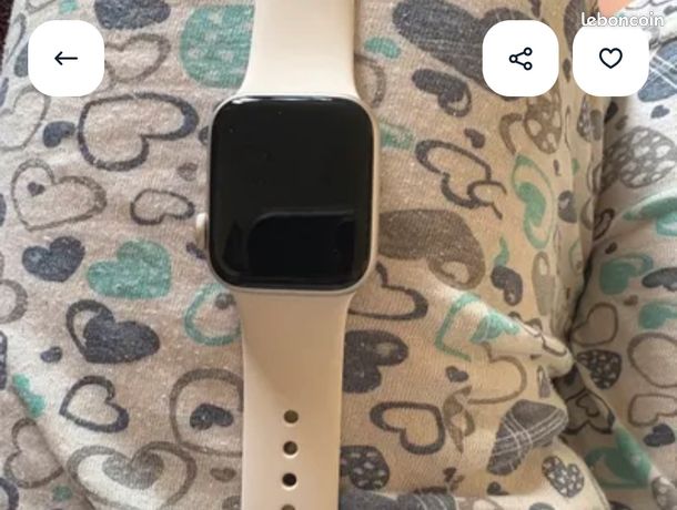 Montre connectée Apple SE