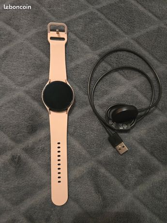 Montre galaxy watch 4