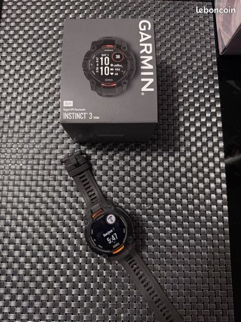 Montre garmin Connect solar instinct 3