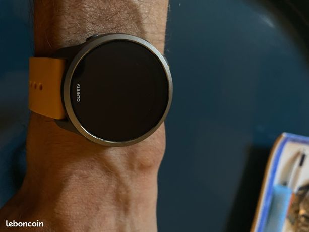 Montre sport connectée Suunto