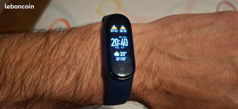 Montre connectée Xiaomi Mi Band 5 +bracelets
