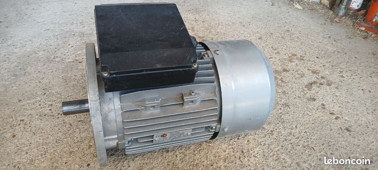 Moteur 220v almo