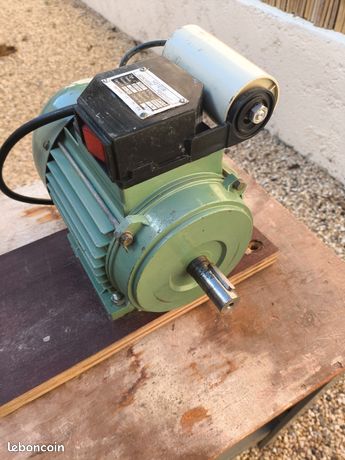 Moteur de machine outil