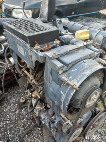 Moteur Deutz F3L 3 cylindres