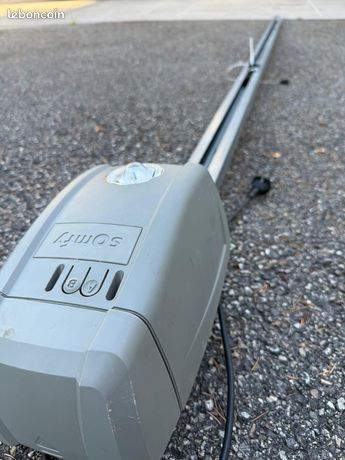 Moteur porte garage SOMFY