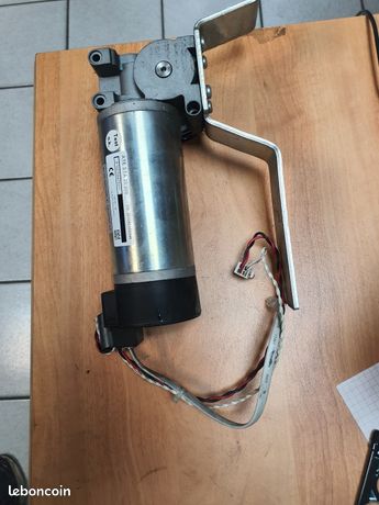 Moteur pour porte automatique