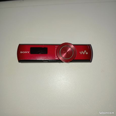 MP3 Sony walkman rouge