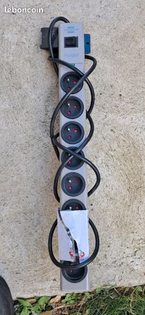 Multi prise électrique