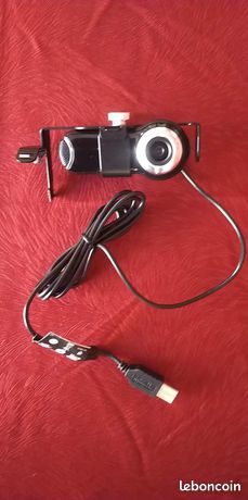 MULTIMEDIA WEBCAM - Web Cam - Logitech / Carl Zeiss